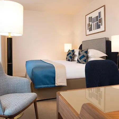 Le Tsuba 4* Parigi