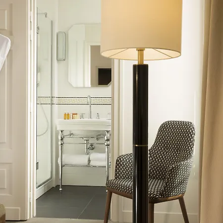 Le Tsuba Hotel